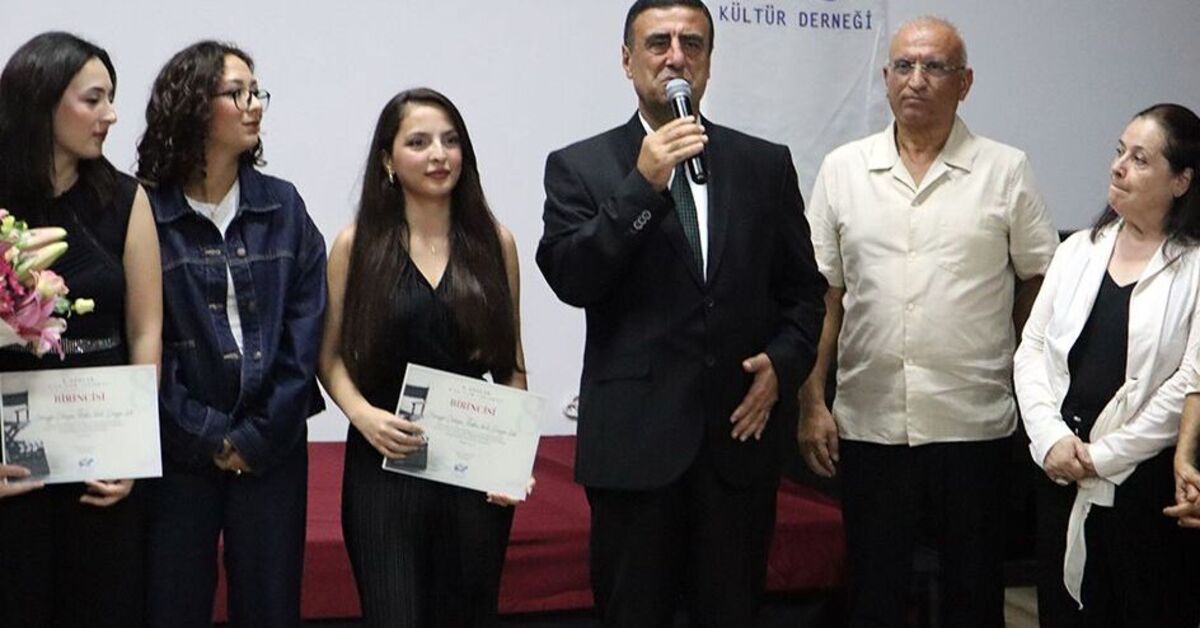 En İyi Kısa Film 'Maviye Tutunanlar'