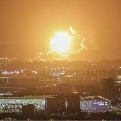 Husiler, Suudi Arabistan'ın 3 kentine saldırdı: 13 yaralı