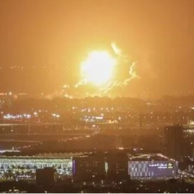 Husiler, Suudi Arabistan'ın 3 kentine saldırdı: 13 yaralı