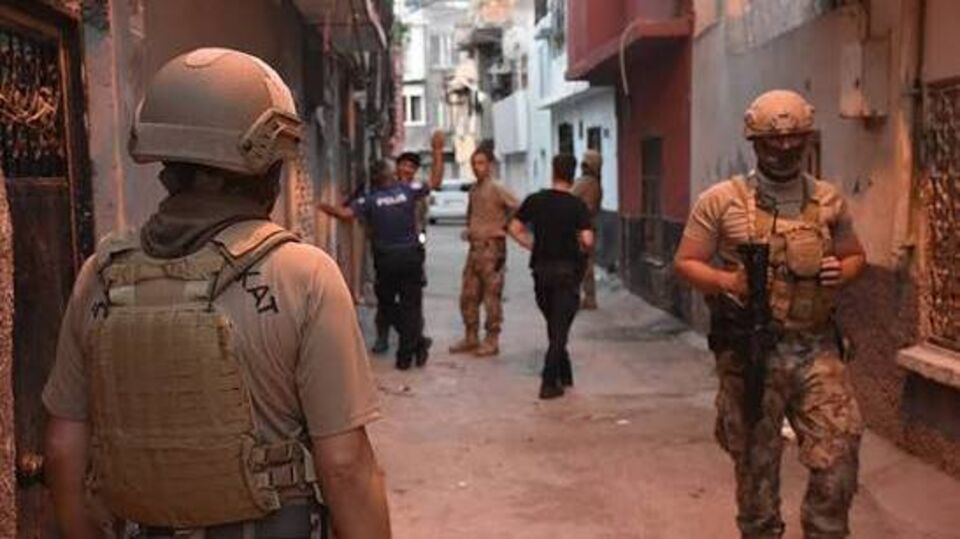 11 ilde terör operasyonu: 39 gözaltı