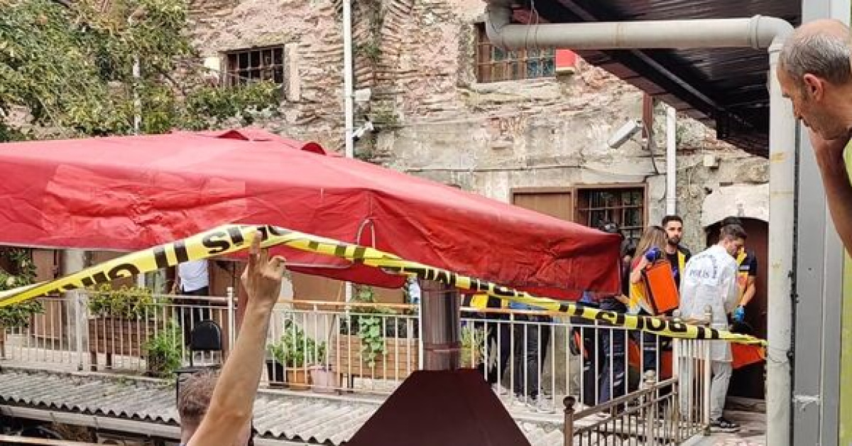 İstanbul'da döviz bürosunda kavga! Can kayıpları var