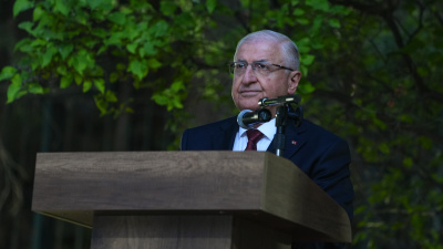 'Mekke'deki anlaşma tarihi bir adım'