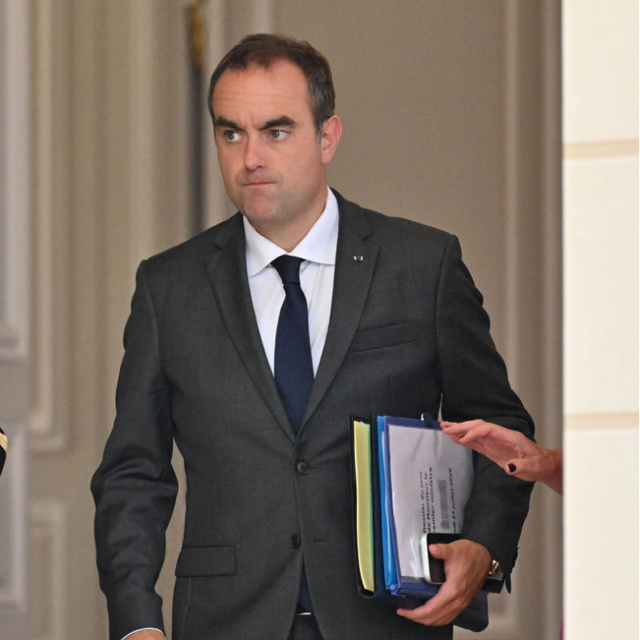 Fransa: Hepsini finanse edemeyiz