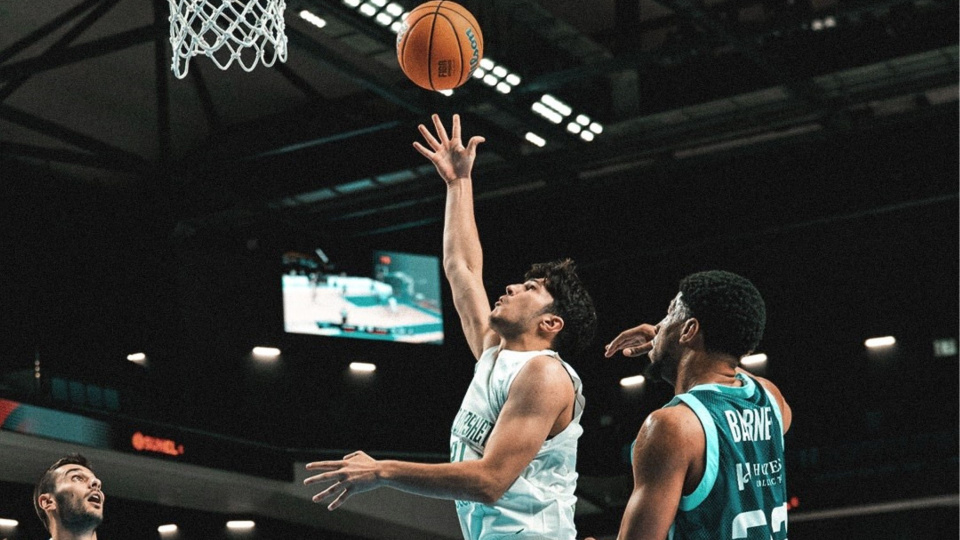 Körfez Basket, Yunan ekibini eledi!