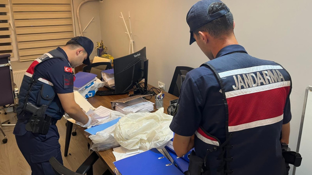 MİT'ten yazılım şirketine operasyon! 5 gözaltı