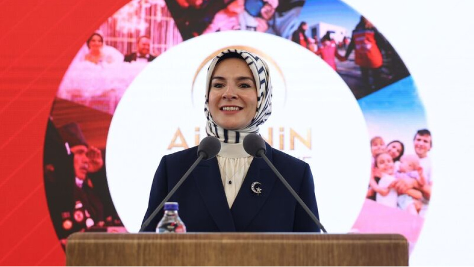 Velilere yönelik 'Okul ve Aile Hayatı' eğitimleri yaygınlaştırılacak