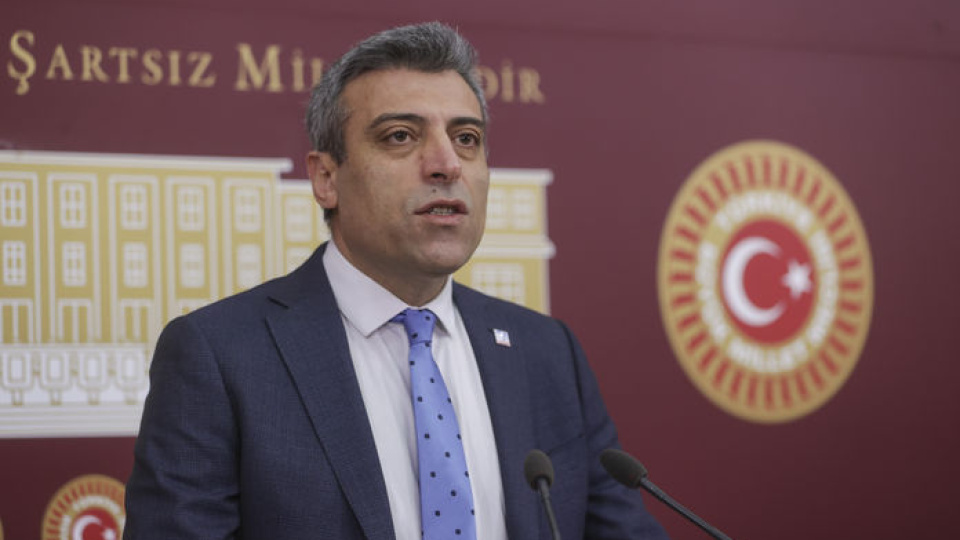 "AYM beklemek eski CHP alışkanlığı"