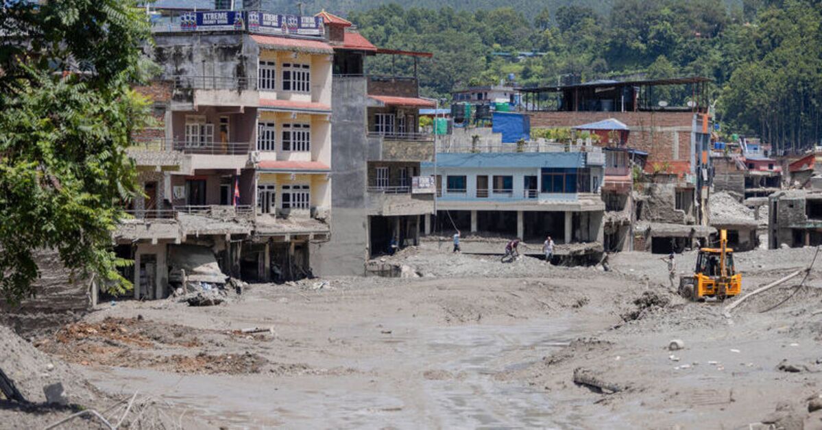 Nepal'de can kaybı yükseldi
