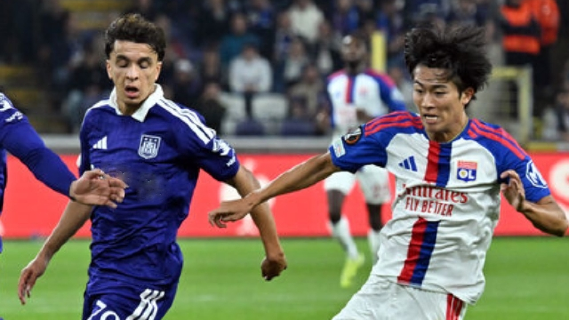 Lyon ilk yarıda attığı gollerle kazandı haber görseli