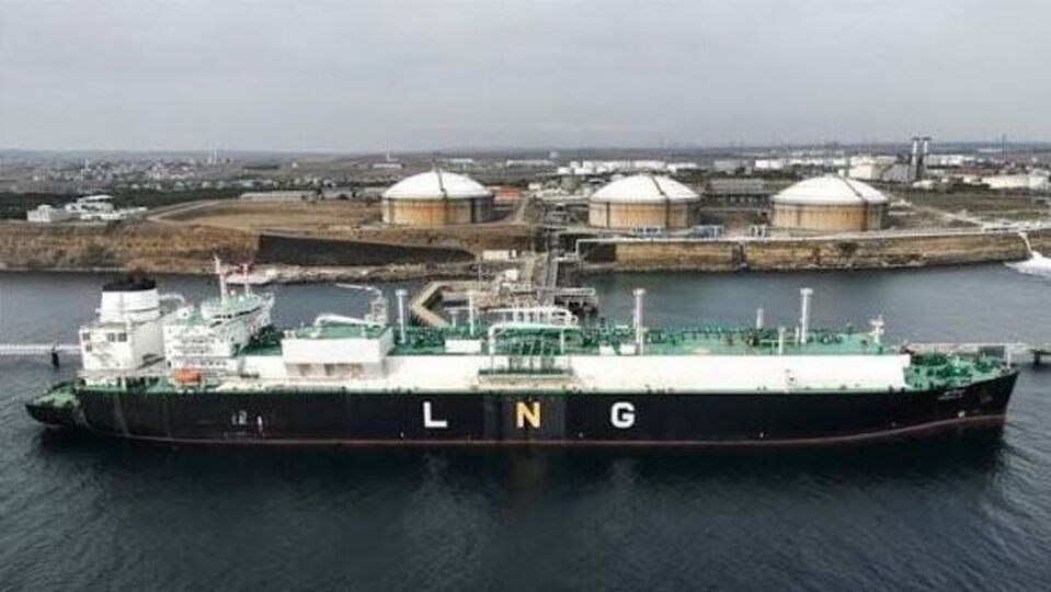 Küresel LNG piyasasındaki daralma AB'yi alternatiflere yöneltiyor