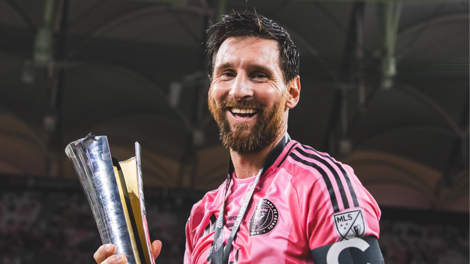 Messi, 48. şampiyonluğuna ulaştı!