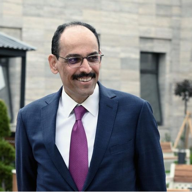 MİT Başkanı Pakistan'a gitti