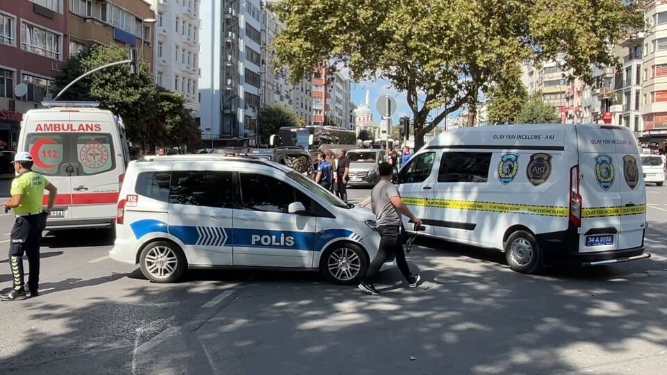 İki aracın çarptığı genç öldü