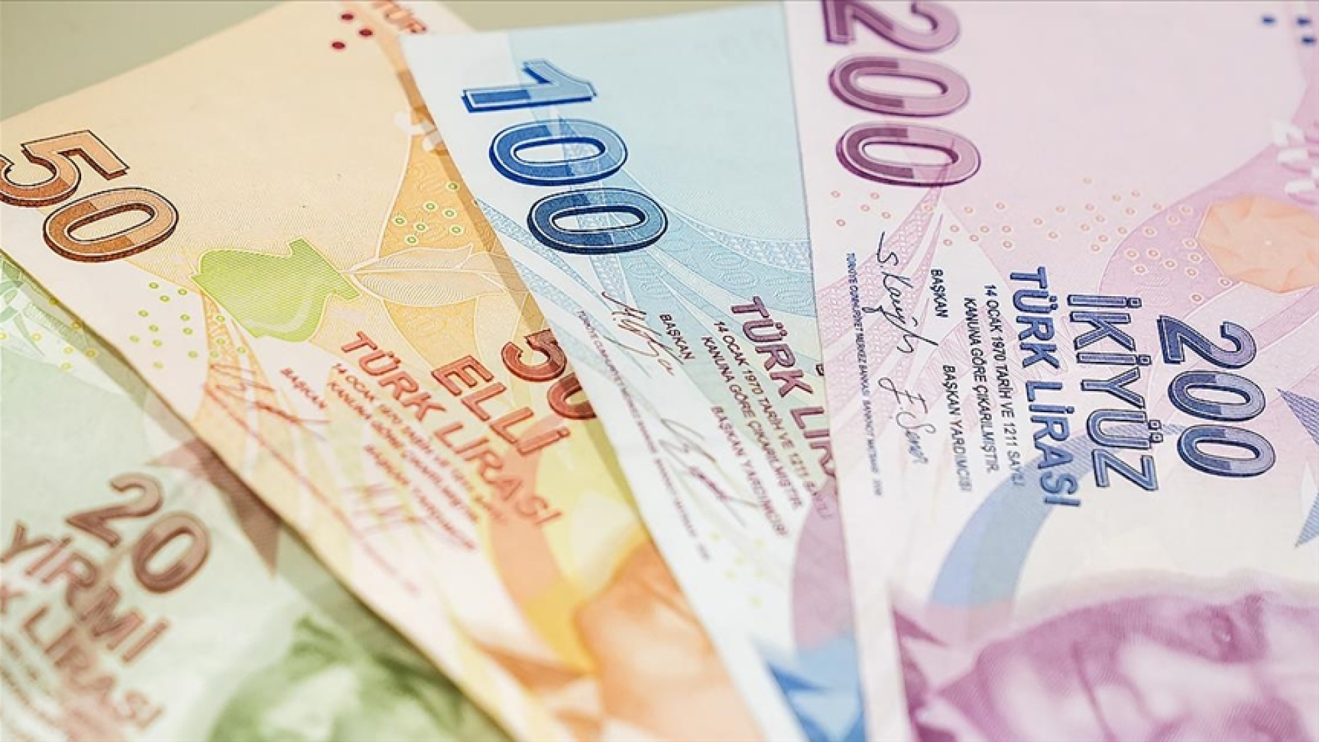 Rüyada kağıt para görmek ne anlama geliyor?