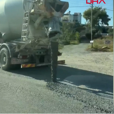 Yola beton döke döke ilerledi