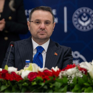 Bakan Gürlek'ten fon açıklaması
