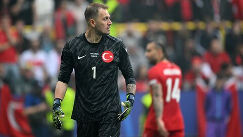 Mert Günok'tan milli formaya veda!