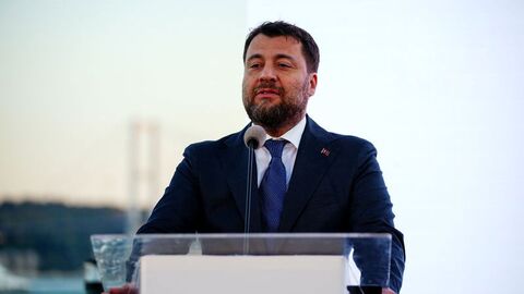 Emre Tezmen, Pusula yönetiminden ayrıldı
