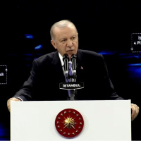 İstanbul Havalimanı'nda 4. ana pist açıldı