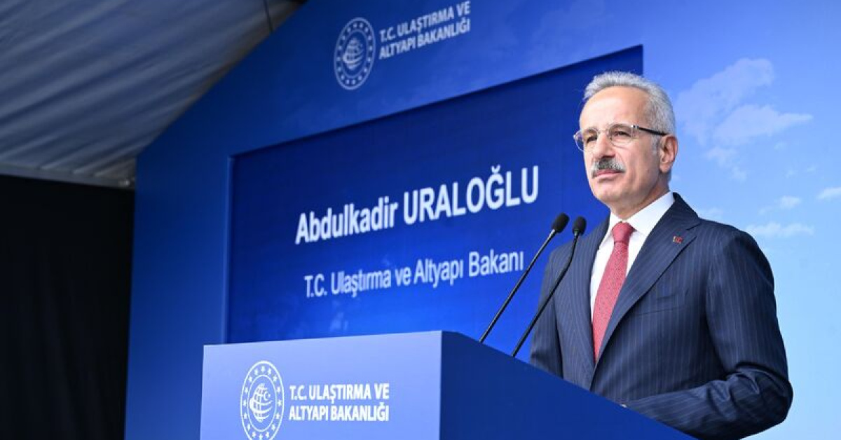 Bakan Uraloğlu 4. Pistten uçtu