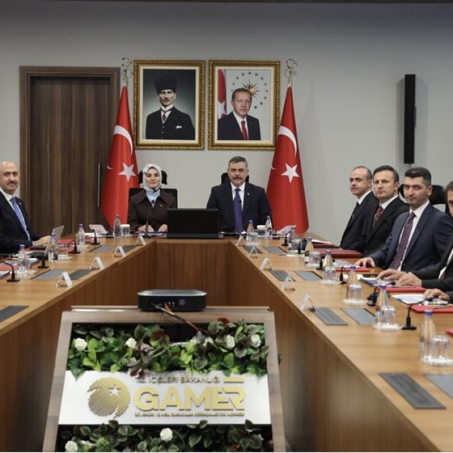 Bakan Çiftçi ve Bakan Göktaş, 81 ilin valisiyle görüştü