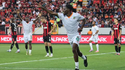Alanyaspor, Çorum'da kazandı!