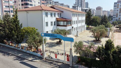 O okul, İlçe Milli Eğitim Müdürlüğü olacak