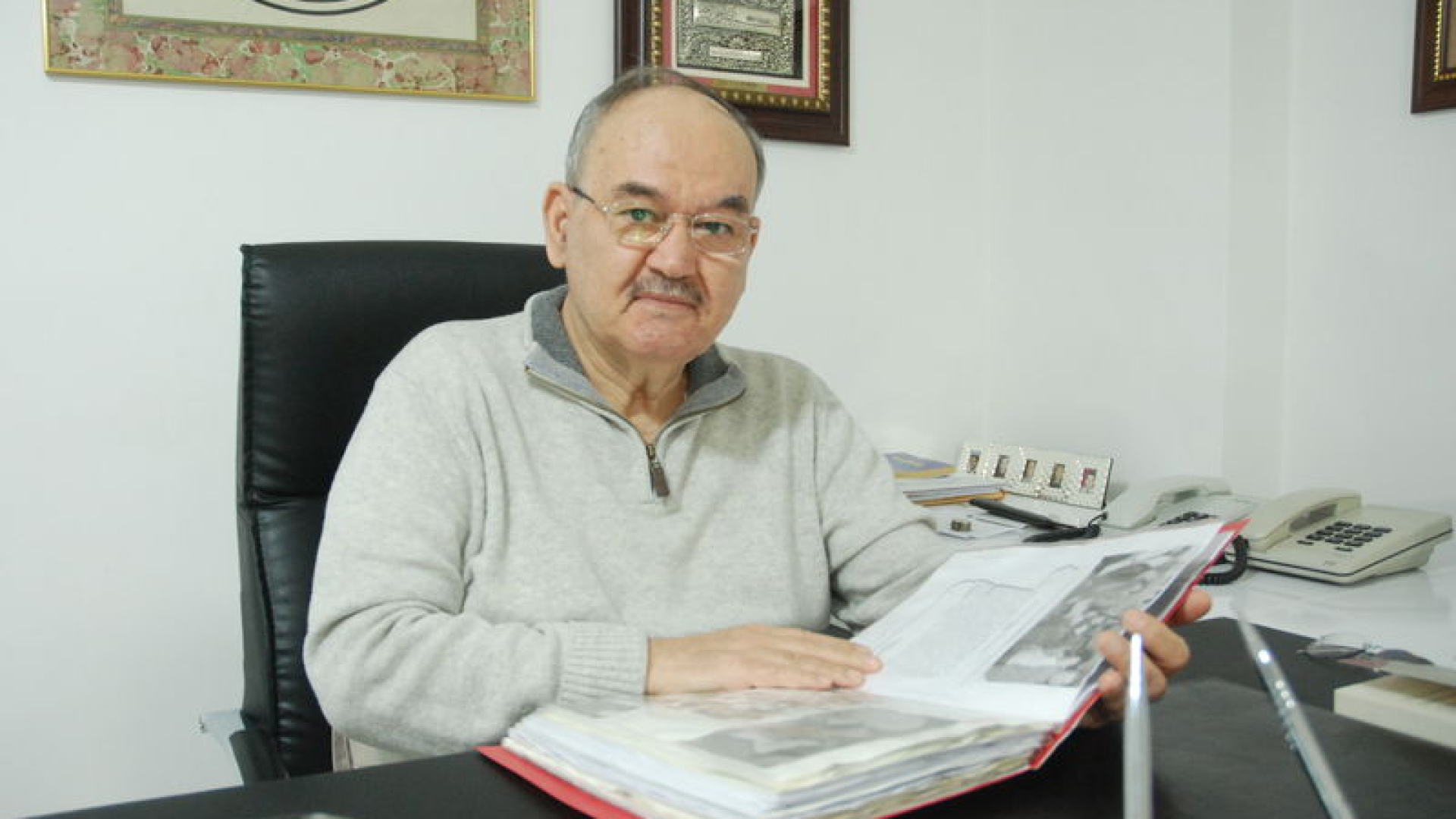 Eski İzmir Büyükşehir Belediye Başkanı Burhan Özfatura yoğun bakıma alındı