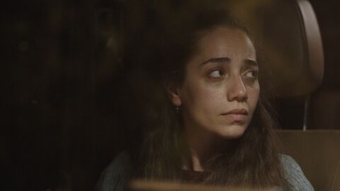 Show TV’nin sevilen dizisi 'Sevdan Bir Ateş'in merakla beklenen 3. bölümünden