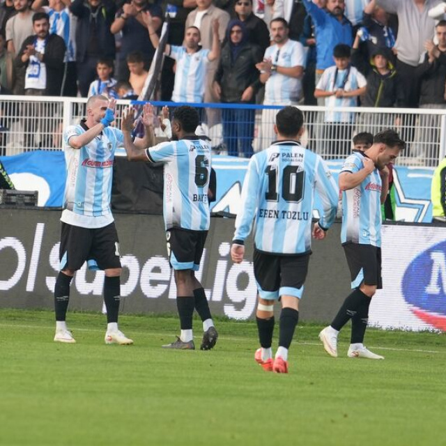 Erzurumspor, Samsunspor'u devirdi!