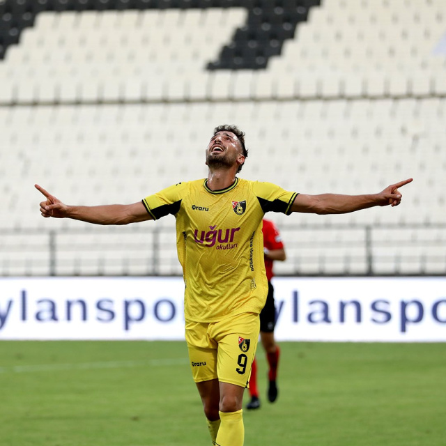 İstanbulspor siftah yaptı!