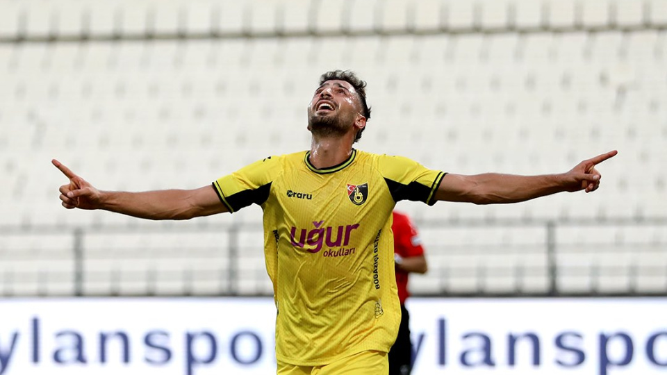 İstanbulspor siftah yaptı!
