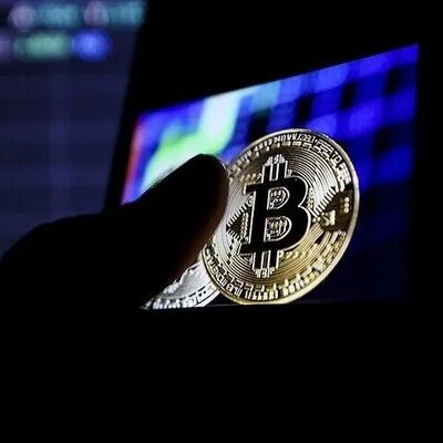 Bitcoin 8 ayın en yüksek seviyesine çıktı
