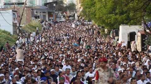 Yemen'de halk pazarında patlama