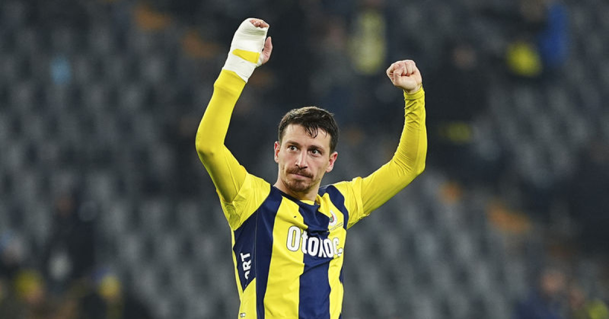 Mert Hakan sahalara dönüyor!