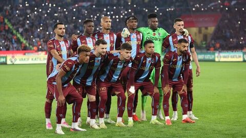 Neler oluyor? Trabzonspor, iç saha ve dış sahada farklı!