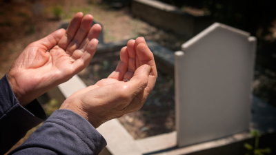 Rüyada ölen birini görmek nedir?