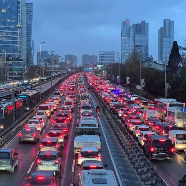 İstanbul'da yağmur trafiği