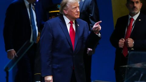 7/24 yayın yapan Trump TV açıldı