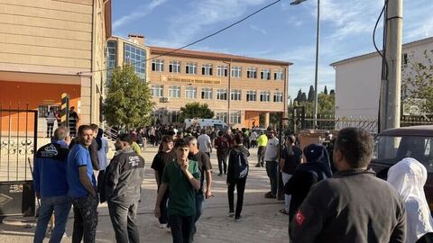 6 öğrenci taburcu olacak, 3 öğrenci yoğun bakımda
