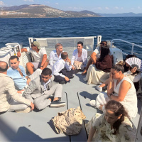 Süslenerek gizlenemediler, teknede kaçakçılık operasyonu