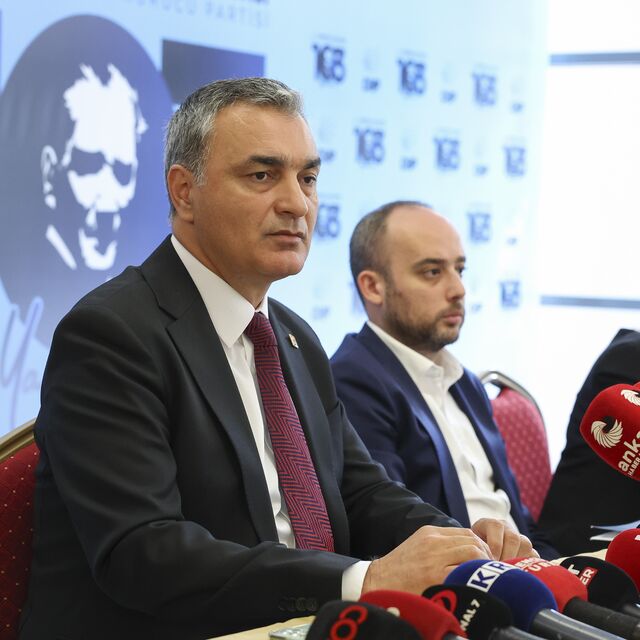 "Hiç kimse CHP'den üstün değil"