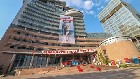 Ankara Büyükşehir Belediye Başkanı Mansur Yavaş’ın CHP’den istifasının ardından…: Bilinenler ve sonraki adımlar