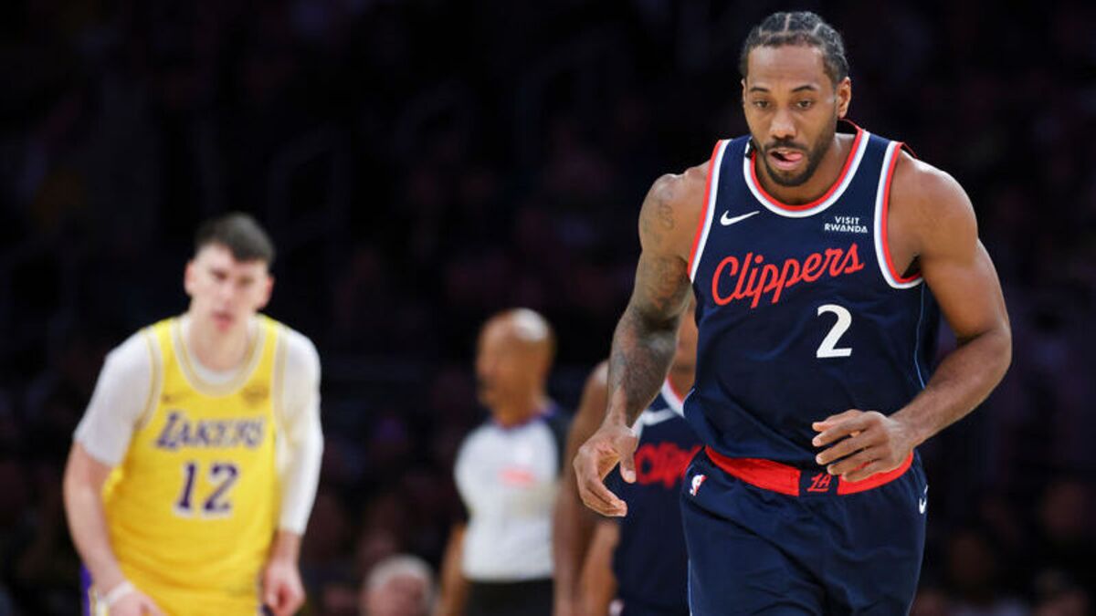 Kawhi Leonard imzayı attı!