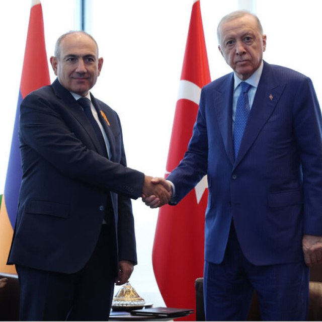 Cumhurbaşkanı Erdoğan'dan diplomasi trafiği