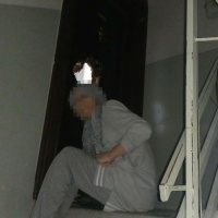 Komşusunun çelik kapısını matkapla kırdı