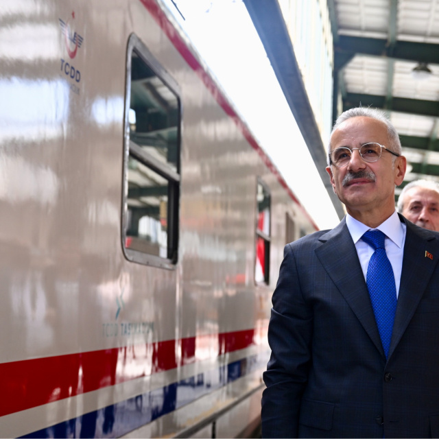 Bakan Uraloğlu açıkladı: Orient Express 30 Eylül'de İstanbul'da