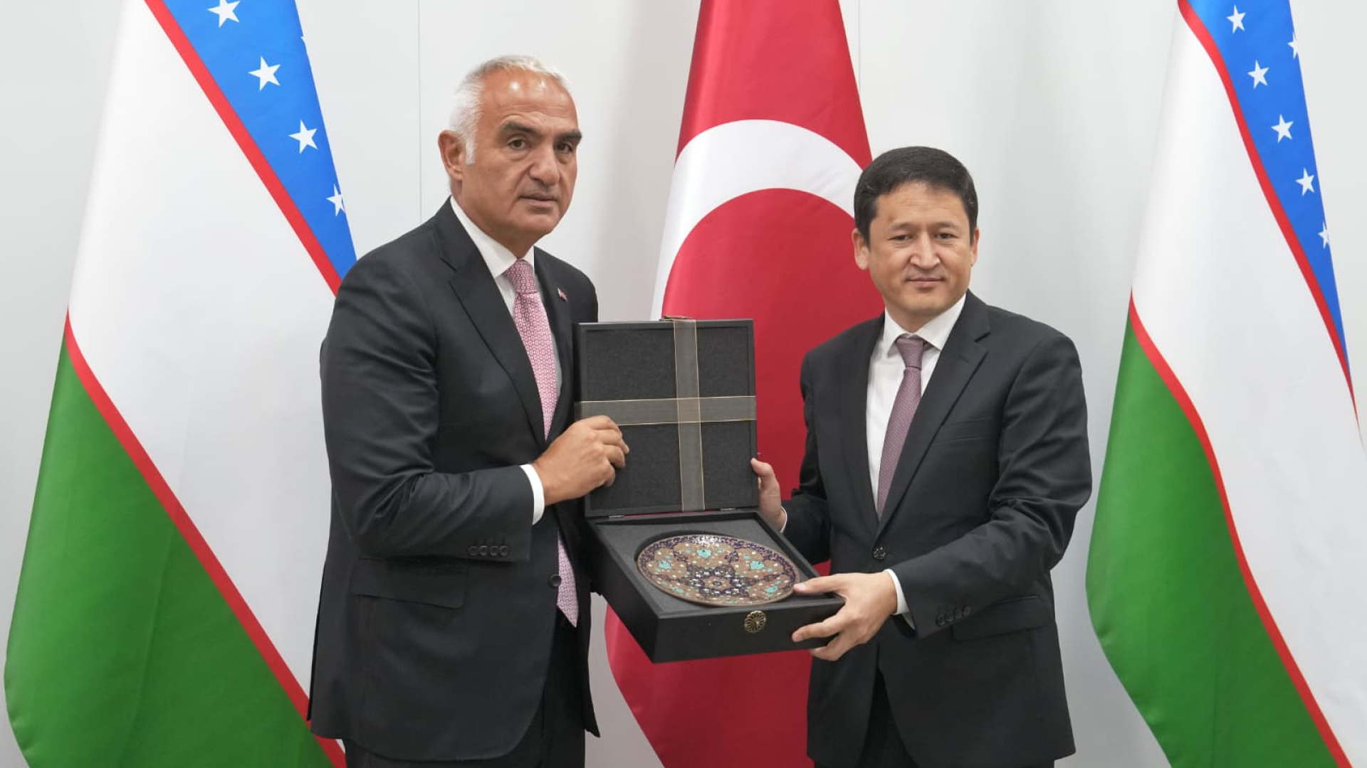 Türkiye ve Özbekistan Turizm Bağlarını Güçlendirme Girişimi