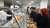 Ümraniye’de üniversite öğrencilerine ücretsiz yemek | Son dakika haberleri