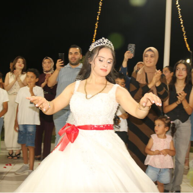 Down sendromlu Pınar'ın gelinlik hayali gerçek oldu